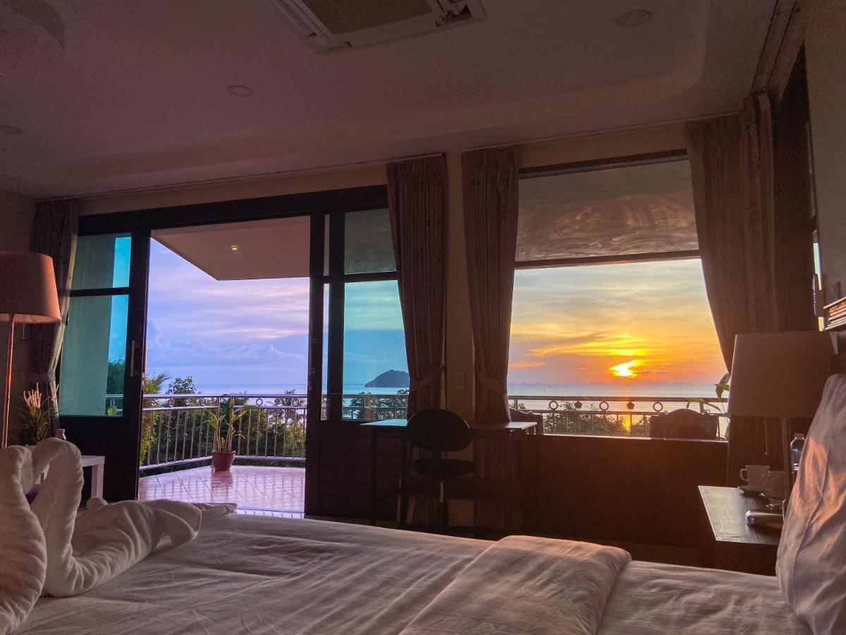Golden Hill Resort Wok Tum Buitenkant foto