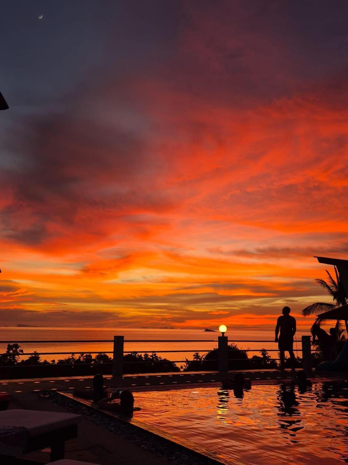 Golden Hill Resort Wok Tum Buitenkant foto